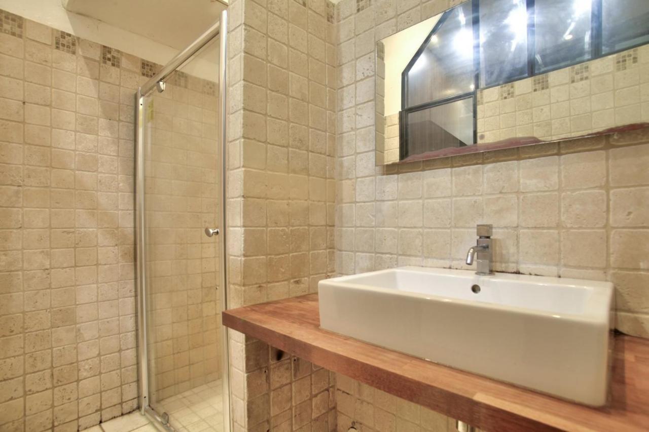 2 Bedrooms Le Marais Nazareth Parigi Esterno foto