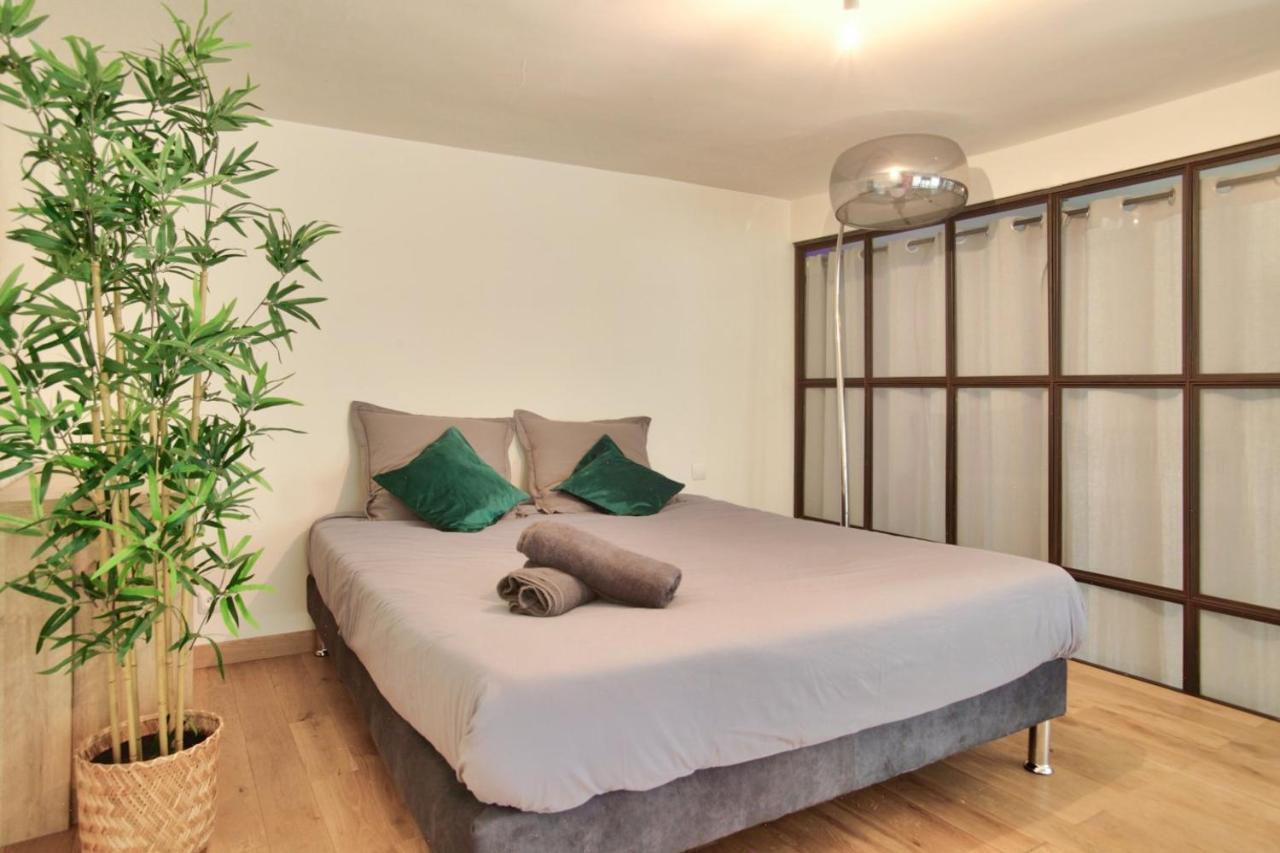 2 Bedrooms Le Marais Nazareth Parigi Esterno foto